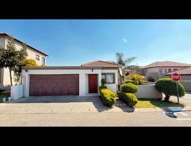 3 BEDROOM TOWNHOUSE FOR SALE IN SAGEWOOD